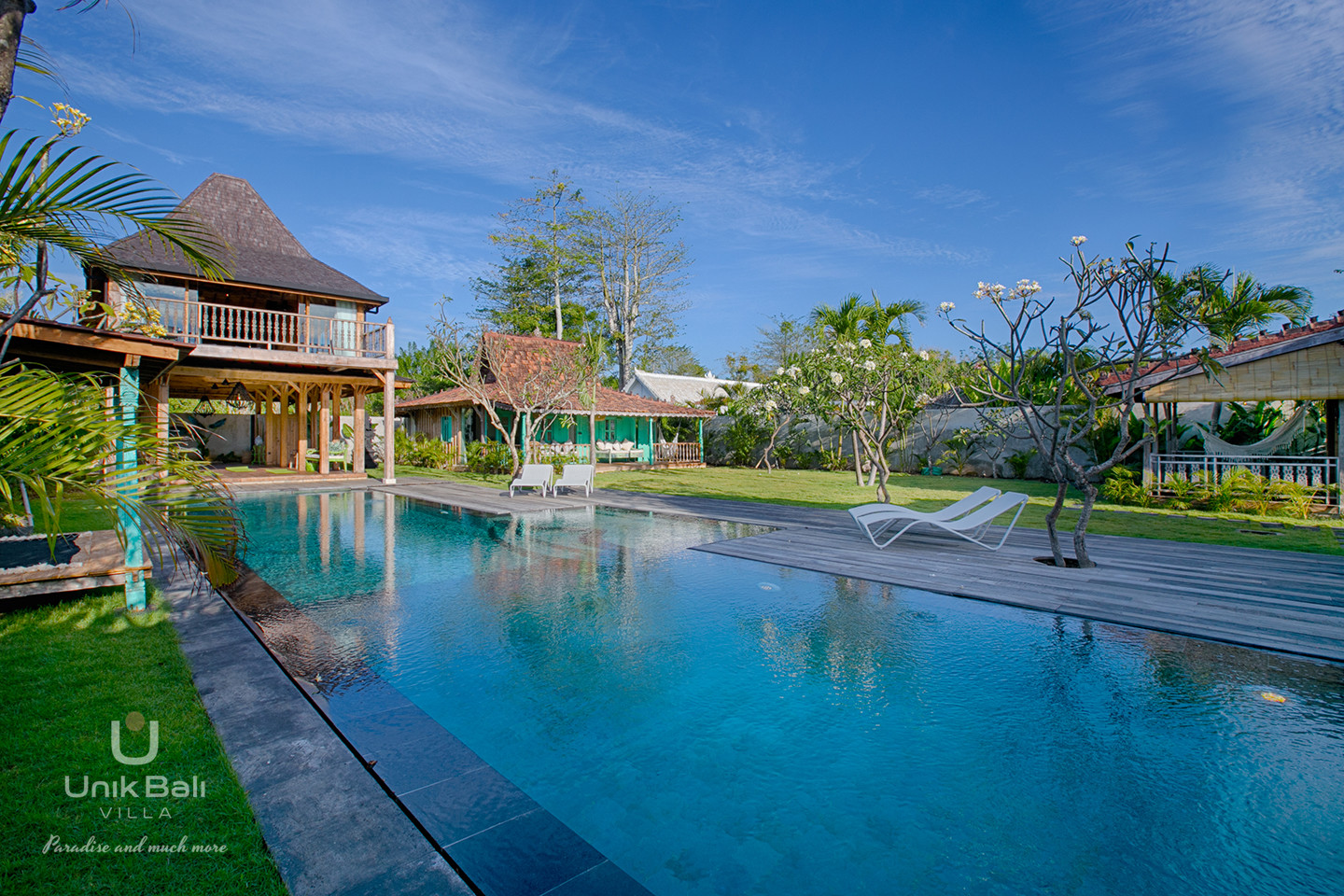 unik-bali-villa-cashew-for-rent-swiming-pool-garden