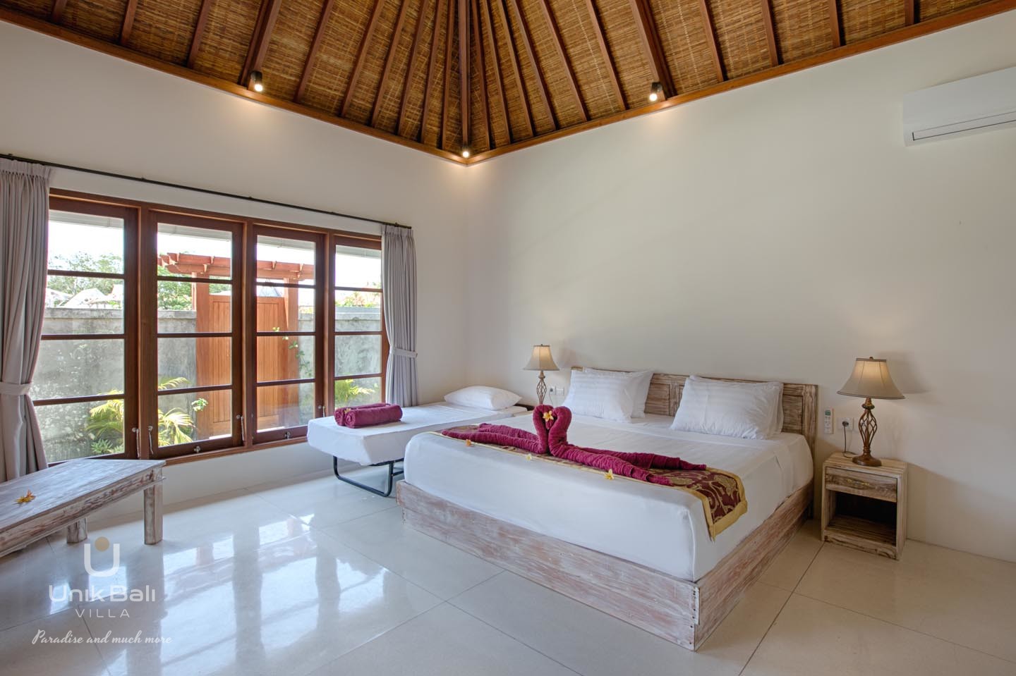 Unik Bali Villa Marsun Bedroom 01 Double Bingin Beach Uluwatu (6)