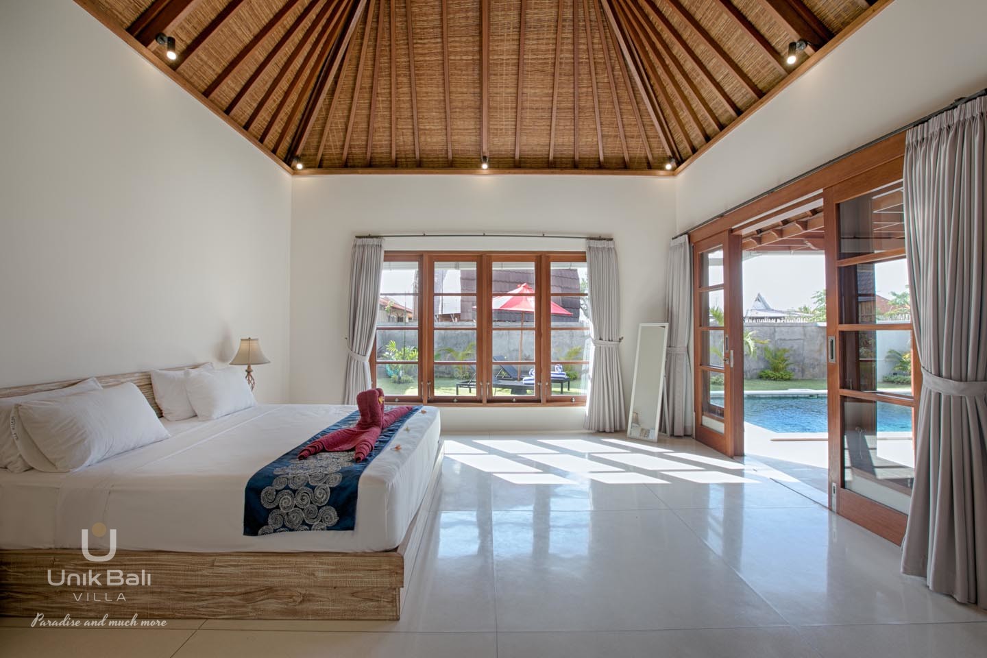 unik-bali-villa-marsun-for-rent-very-spacious-double-room  