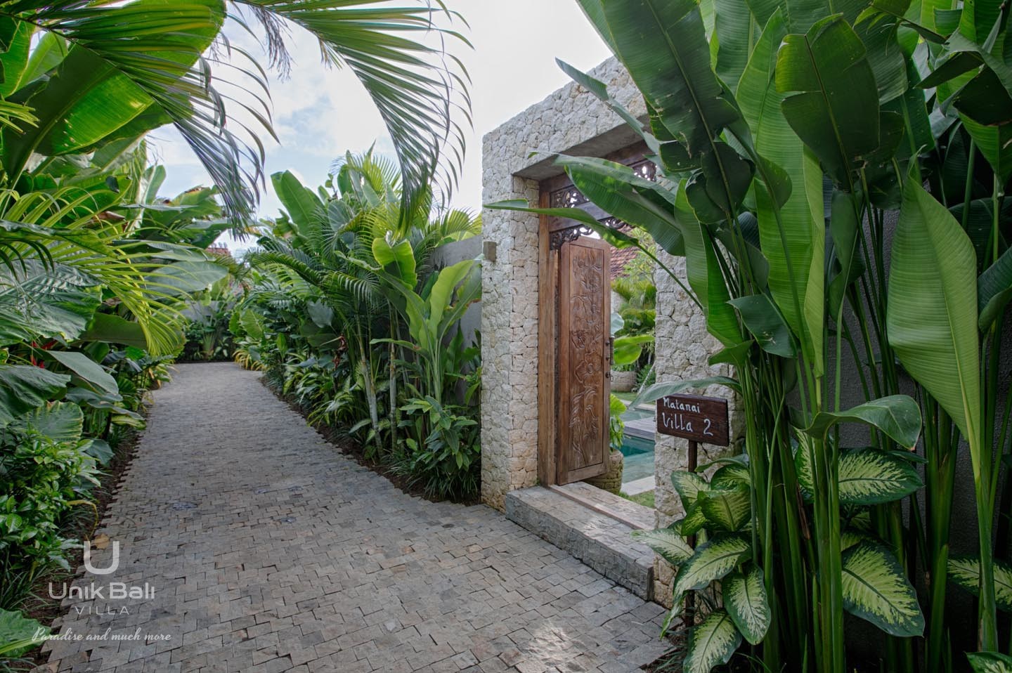 unik-bali-villa-for-rent-matanai-two-in-complexe-private-entrance