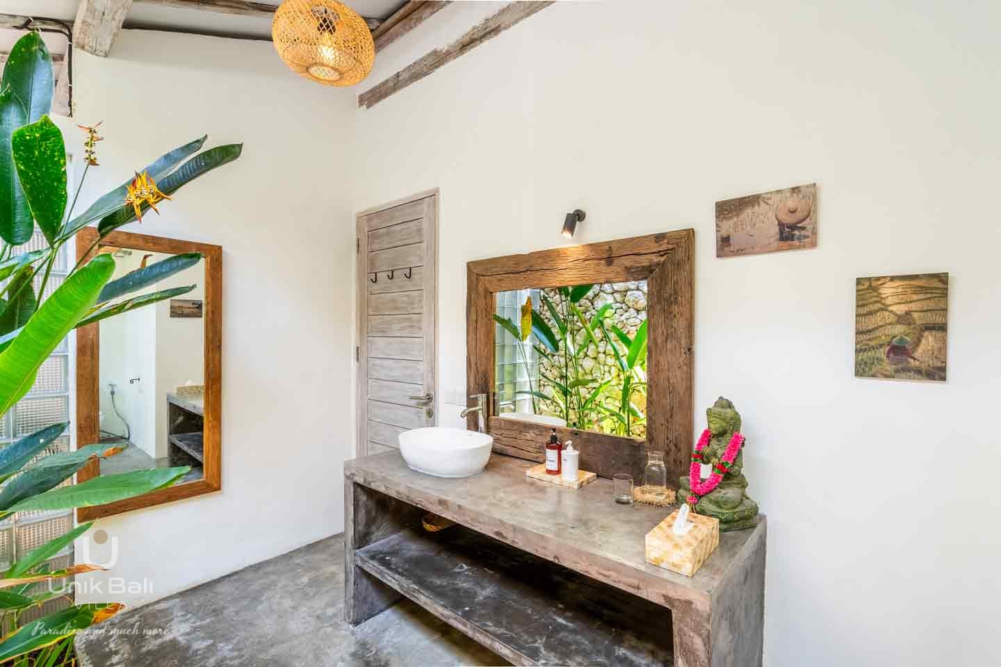 Unik Bali Villa For Rent Binginbeach Passiflore